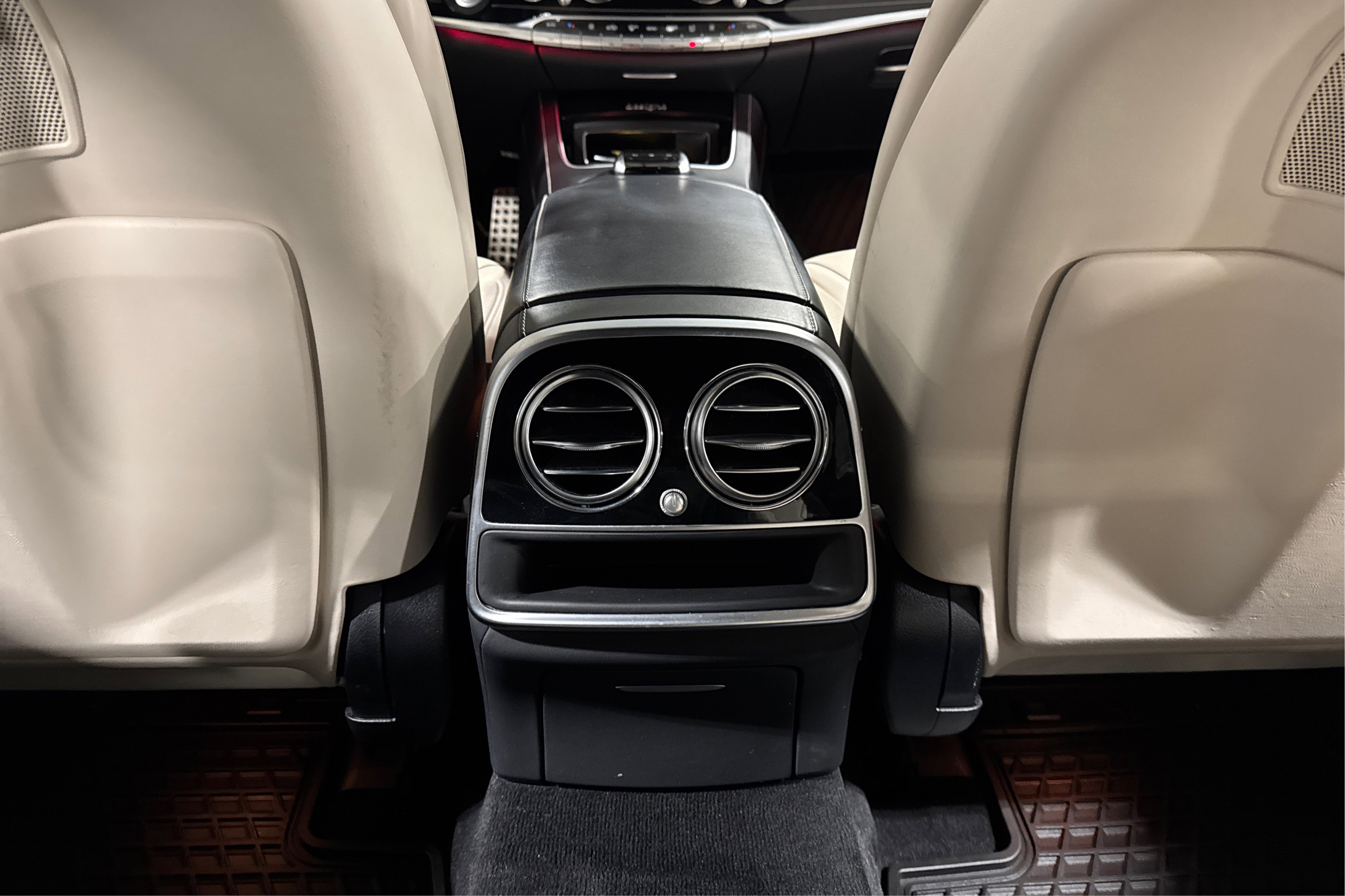 Used 2018 Mercedes-Benz S 560 S 560 AWD image 41