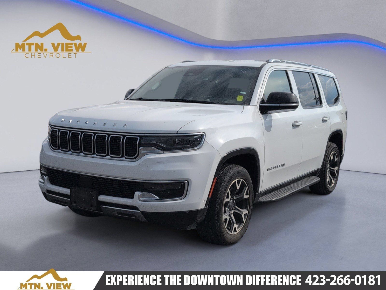 Used 2024 Jeep Wagoneer Series III w/ Flexible Seating Group