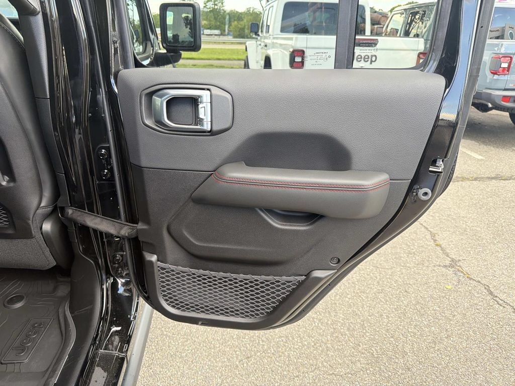 New 2026 Jeep Gladiator Rubicon AWD/4WD image 21