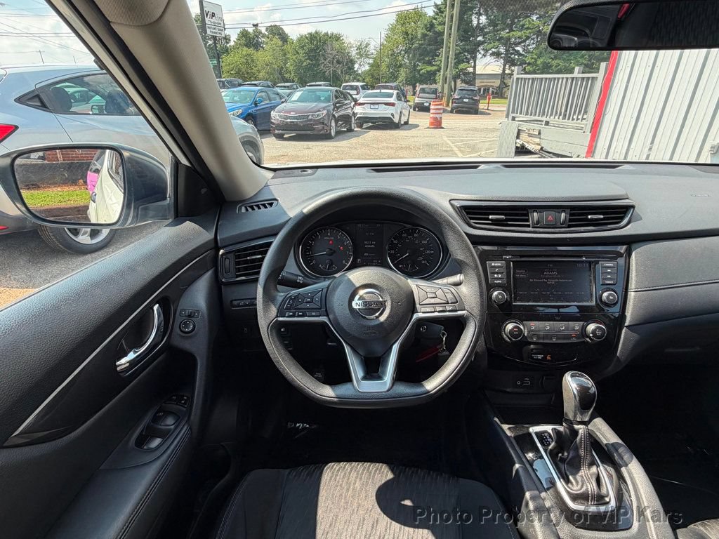 Used 2018 Nissan Rogue S FWD image 20