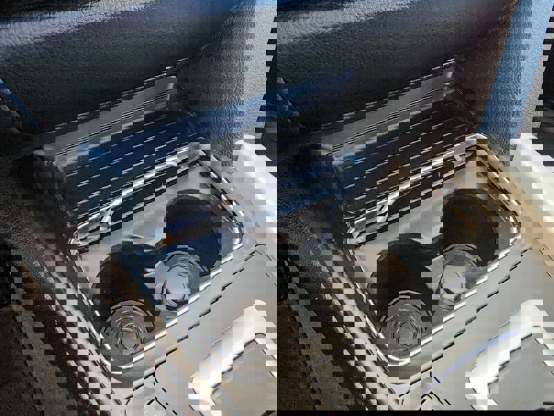 Used 2018 BMW 320i Sedan w/ Convenience Package image 40