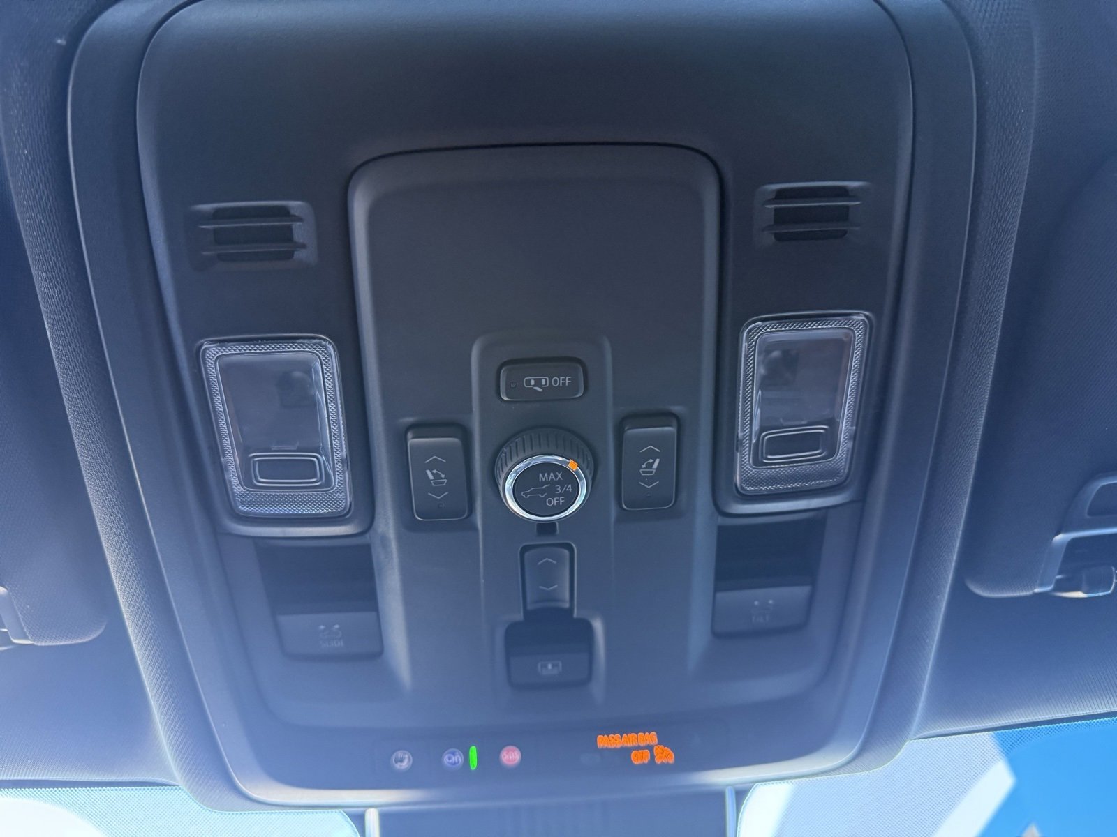 Used 2025 Chevrolet Suburban Z71 w/ Z71 Off-Road Package image 37