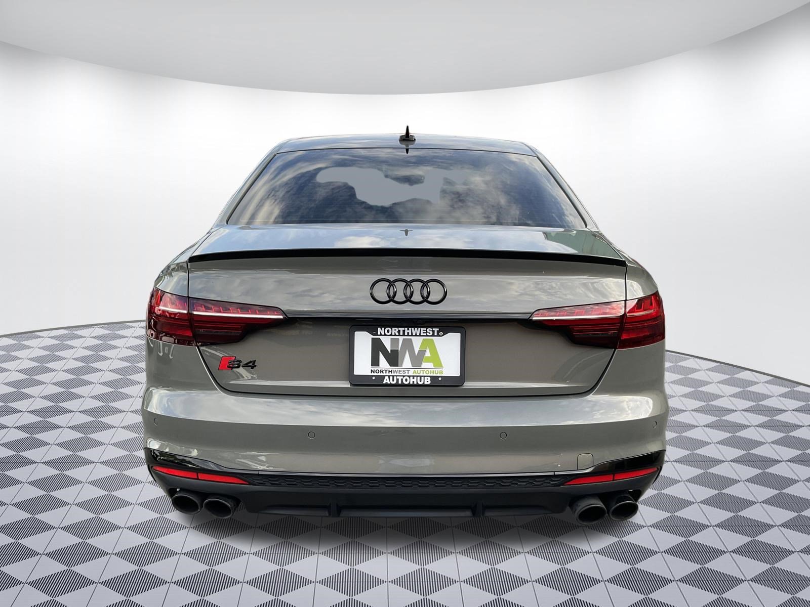 Used 2024 Audi S4 Premium Plus AWD/4WD image 4