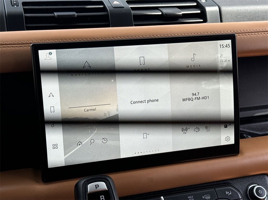 Used 2023 Land Rover Defender 110 V8 image 24