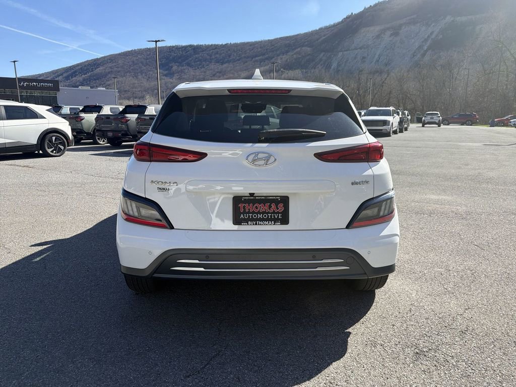 Certified 2023 Hyundai Kona Limited image 7