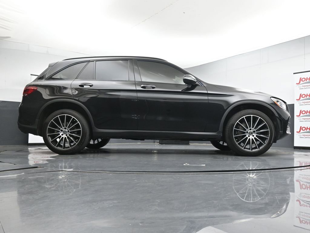 Used 2021 Mercedes-Benz GLC 300 4MATIC image 24