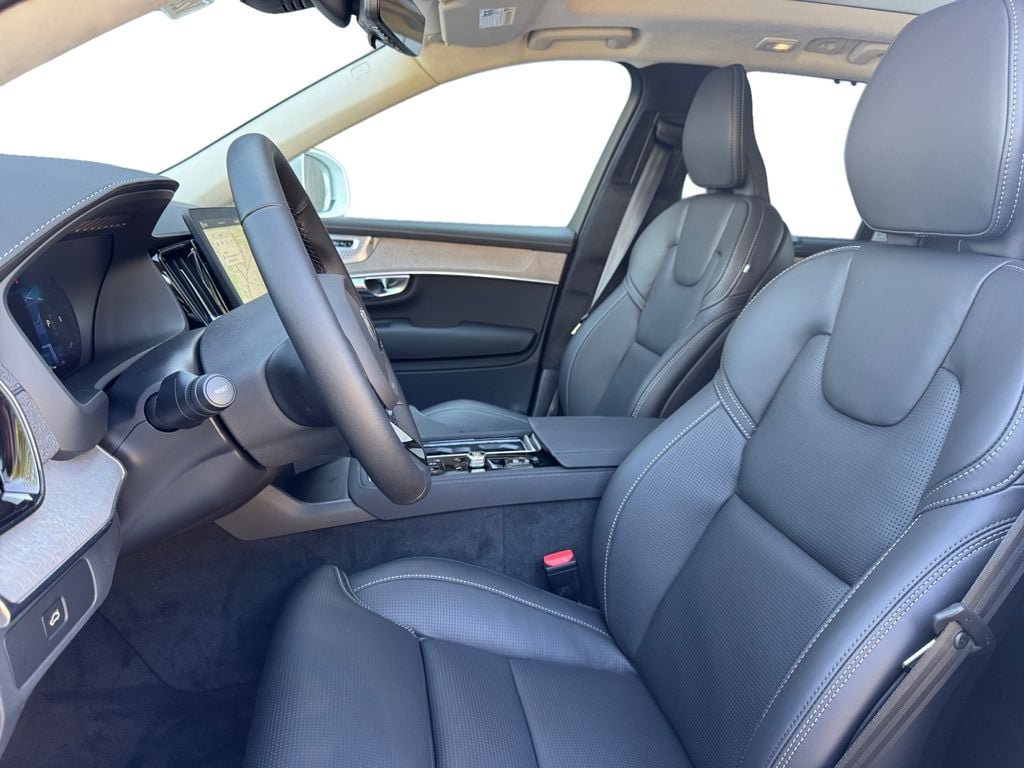 New 2026 Volvo XC90 B6 Ultra w/ Lounge Package AWD/4WD image 12