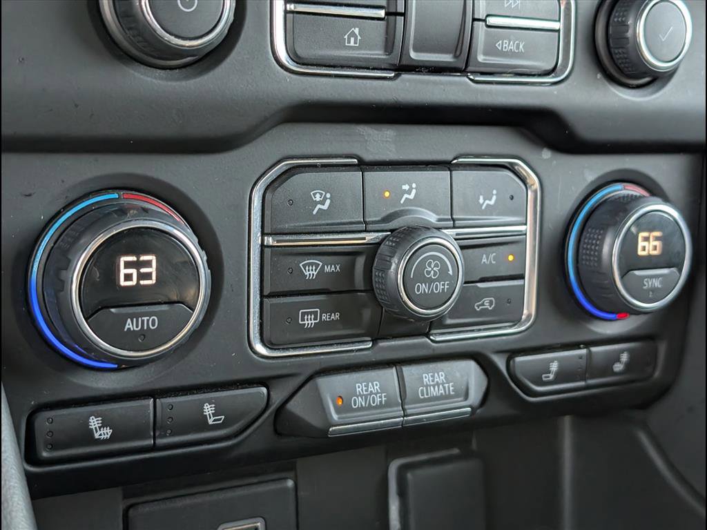 Used 2023 Chevrolet Tahoe LT image 15