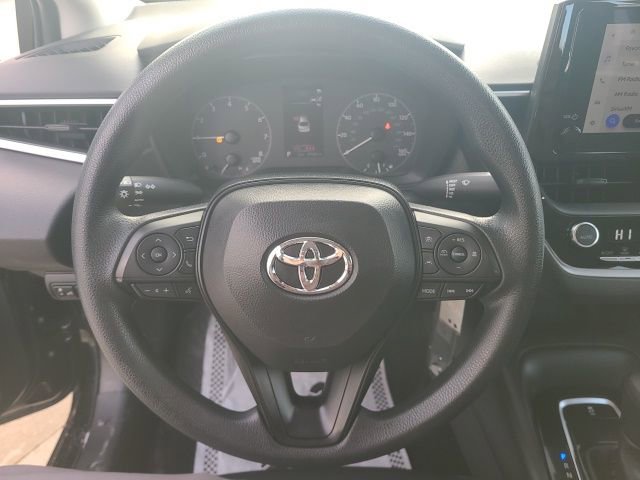 Used 2024 Toyota Corolla LE image 19