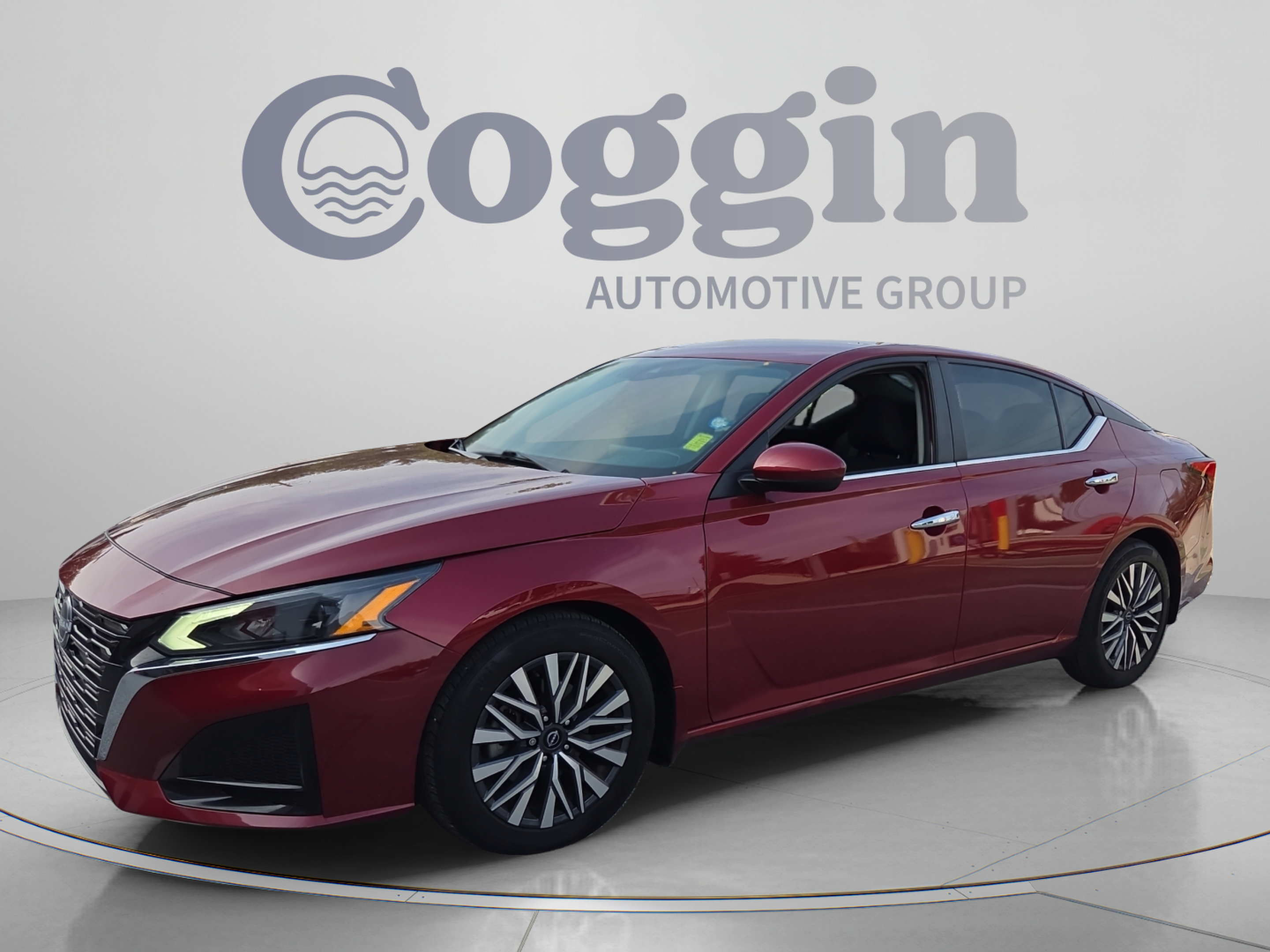 Used 2023 Nissan Altima 2.5 SV