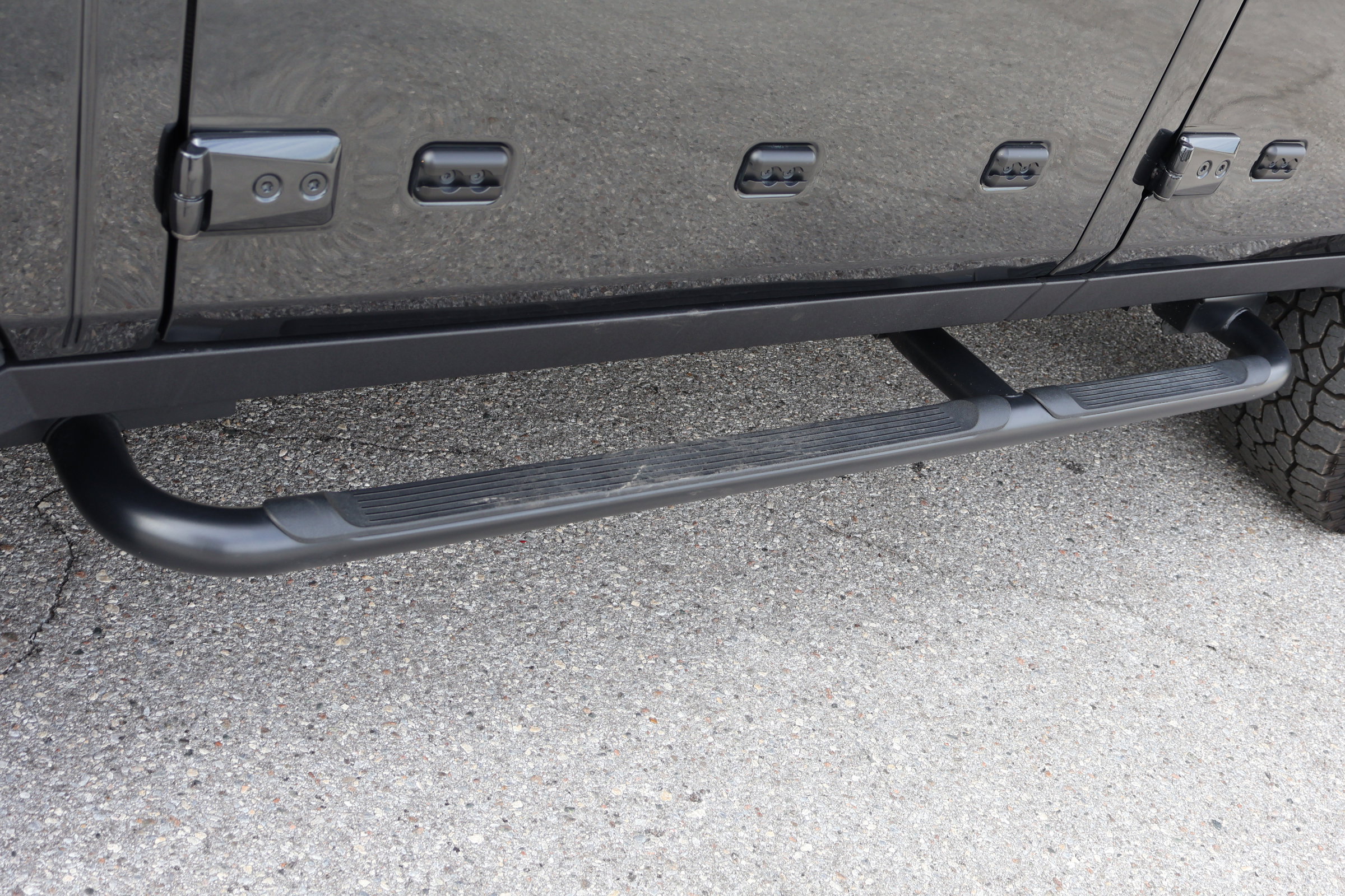 Used 2024 INEOS Grenadier Fieldmaster Edition image 13