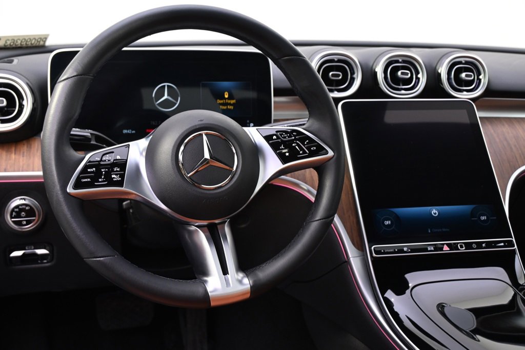 Used 2023 Mercedes-Benz C 300 4MATIC Sedan image 12