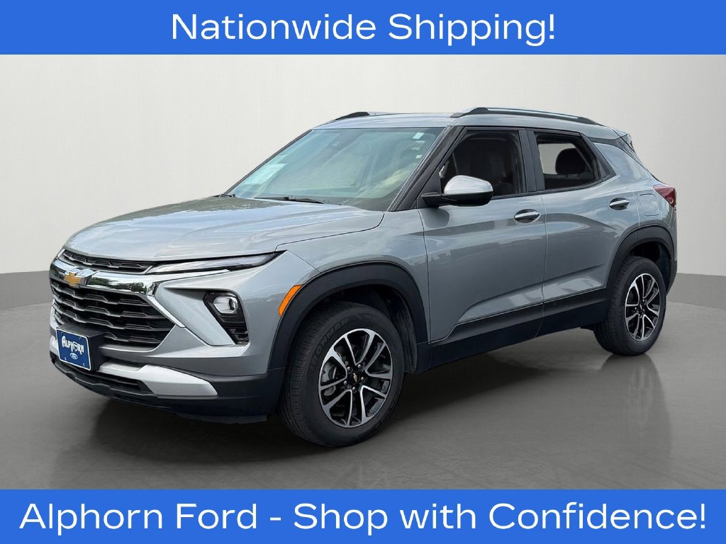Used 2025 Chevrolet TrailBlazer LT AWD/4WD image 3