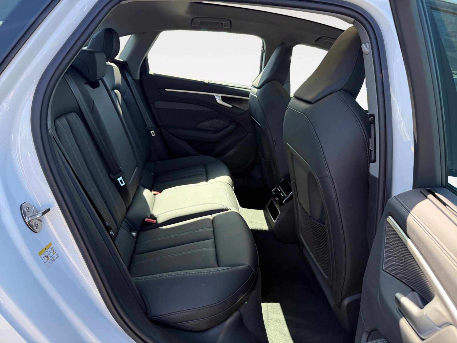 New 2026 Audi A6 Premium Plus AWD/4WD image 18