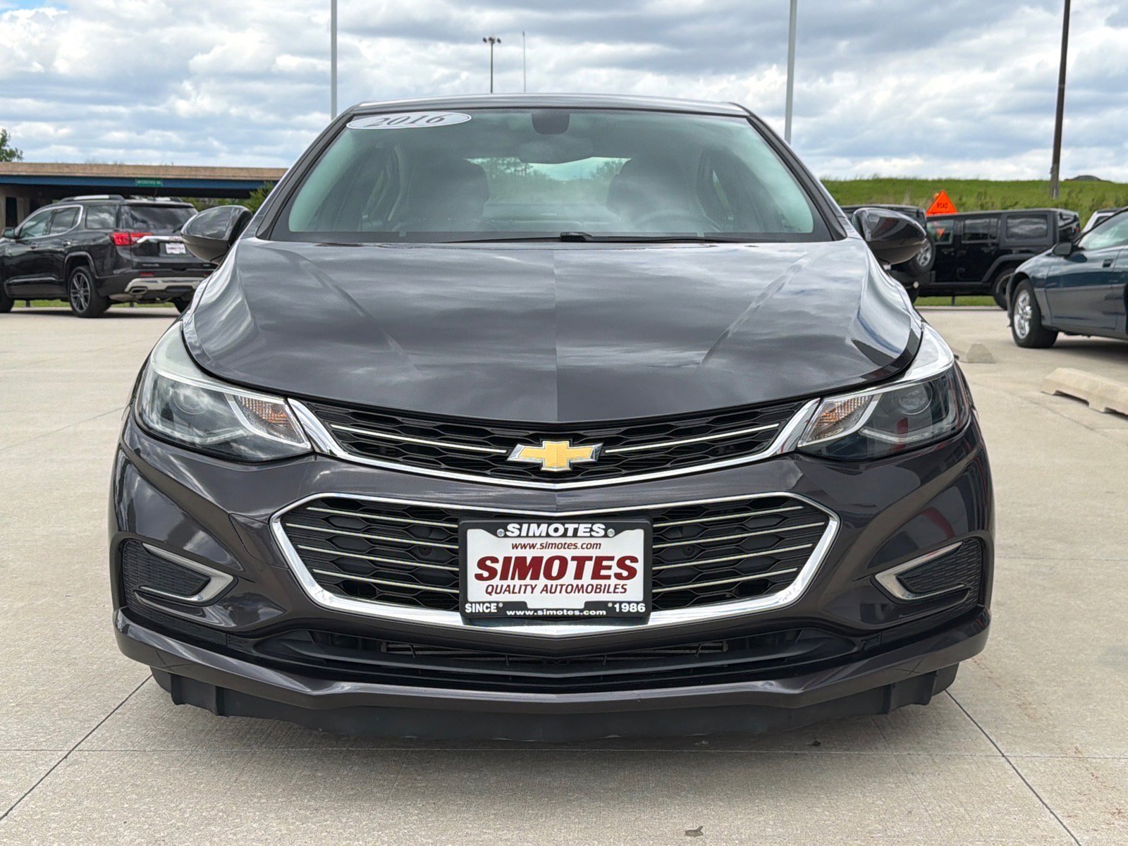 Used 2016 Chevrolet Cruze Premier FWD image 3