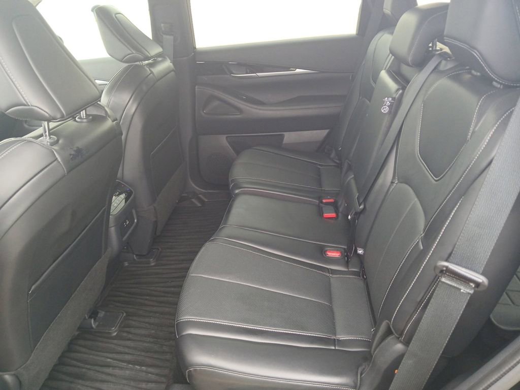 Used 2025 INFINITI QX60 Pure FWD image 13
