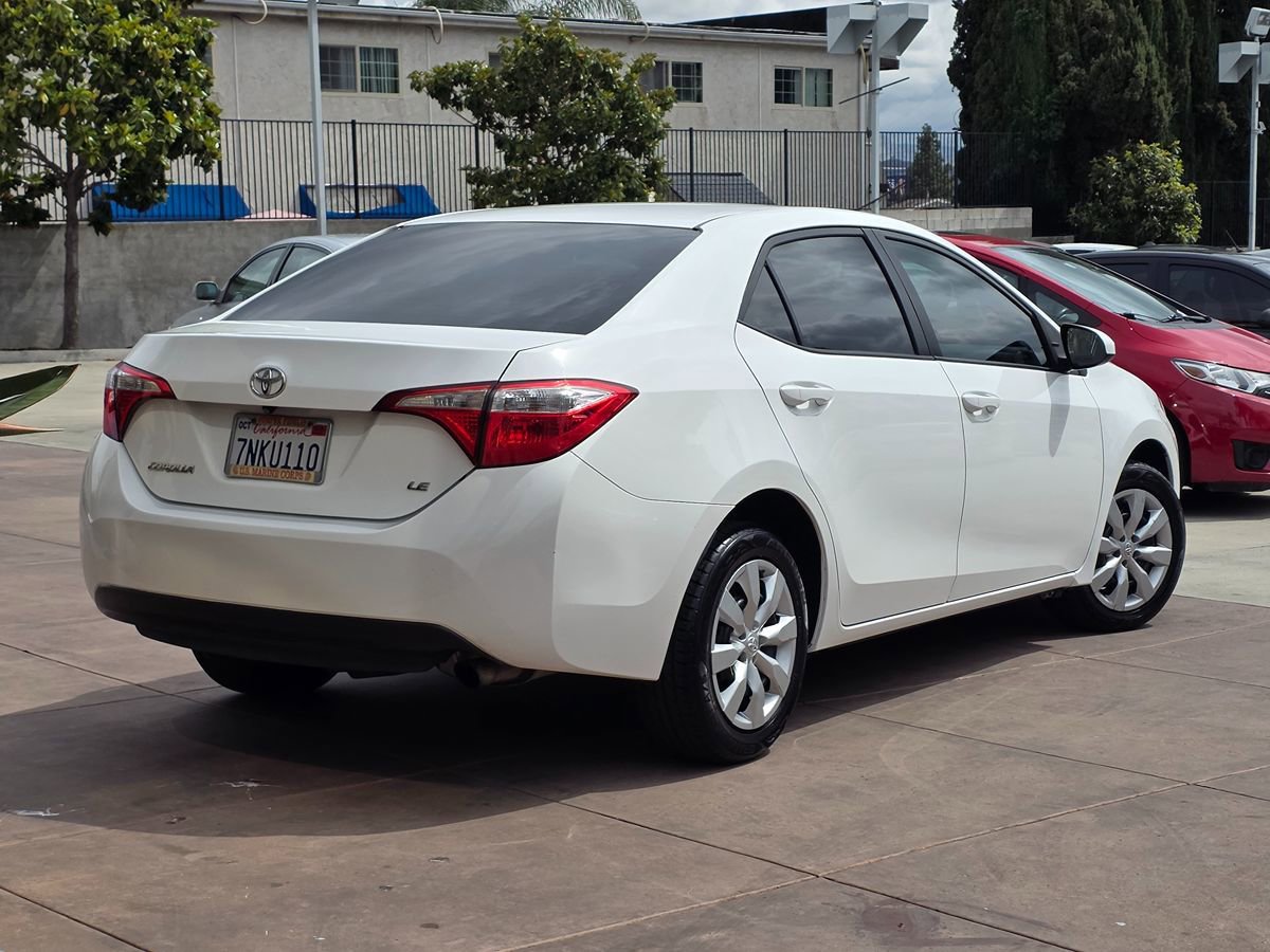Used 2015 Toyota Corolla LE FWD image 12