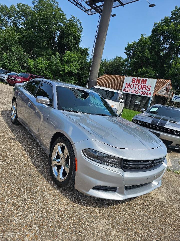 Used 2015 Dodge Charger SE w/ Popular Equipment Group RWD image 8