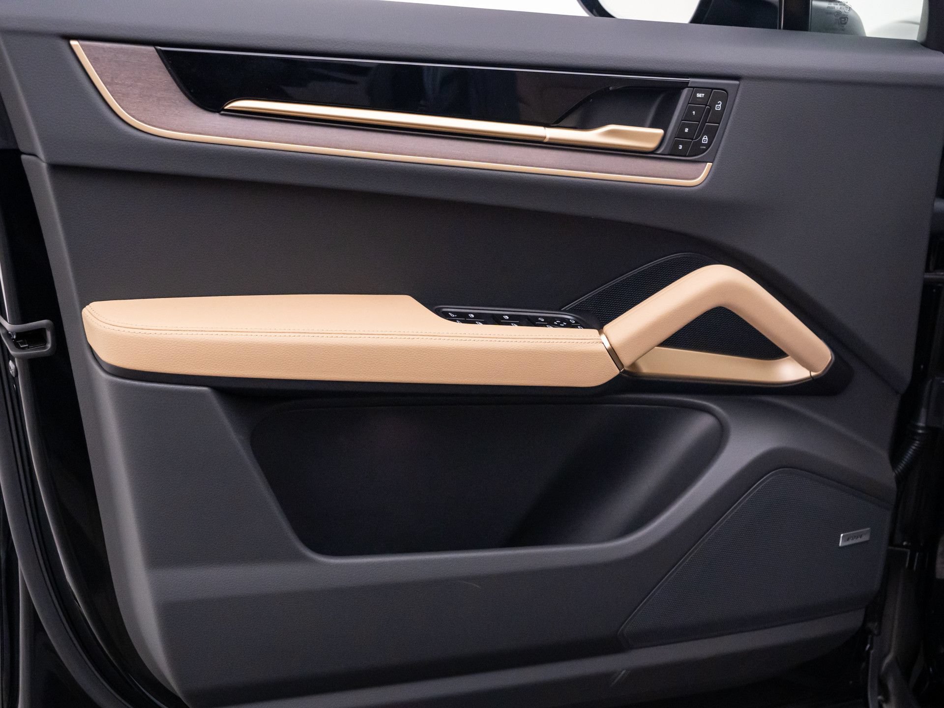 New 2026 Porsche Cayenne AWD/4WD image 14