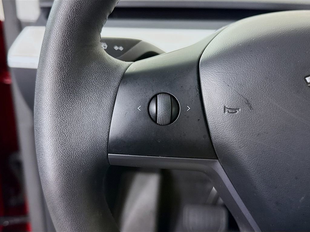 Used 2024 Tesla Model Y Long Range image 20