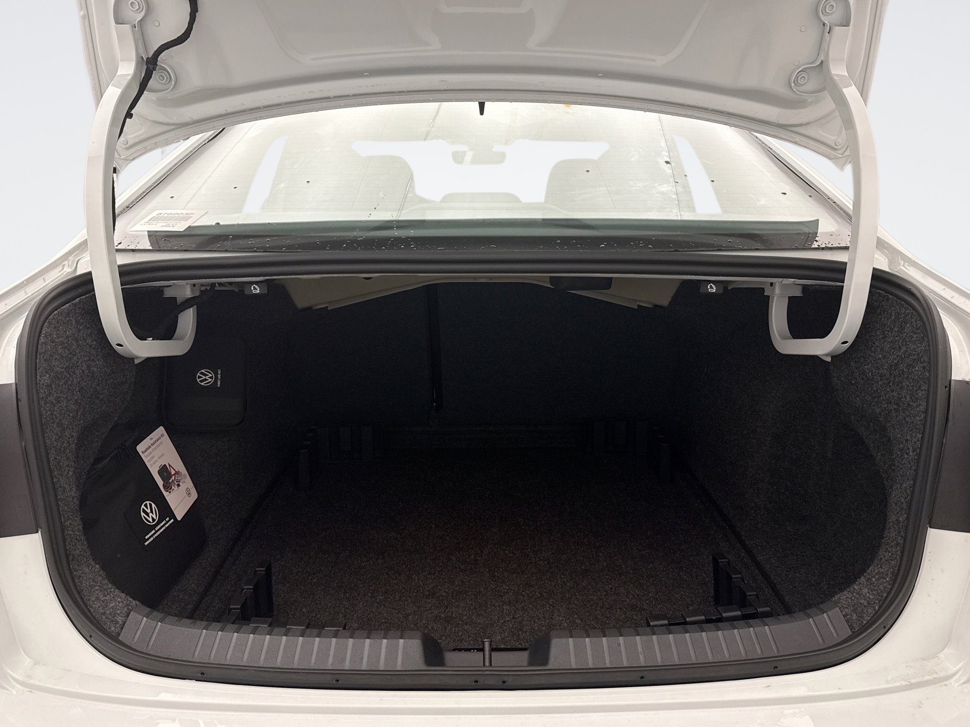 Used 2025 Volkswagen Jetta GLI Autobahn image 21