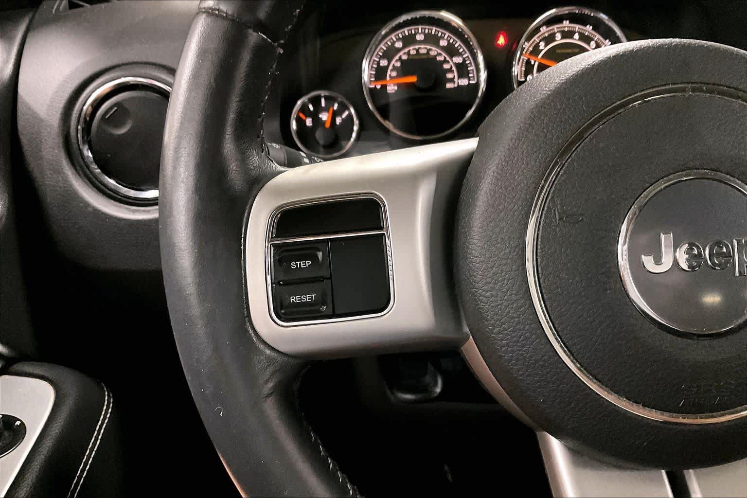 Used 2017 Jeep Compass High Altitude AWD/4WD image 24
