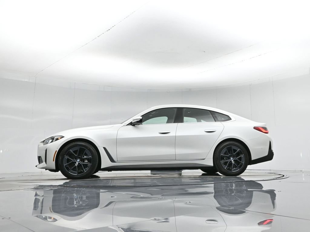 Used 2025 BMW i4 eDrive40 image 8