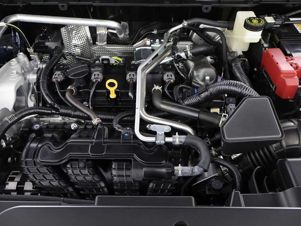 New 2025 Mitsubishi Outlander SE image 21