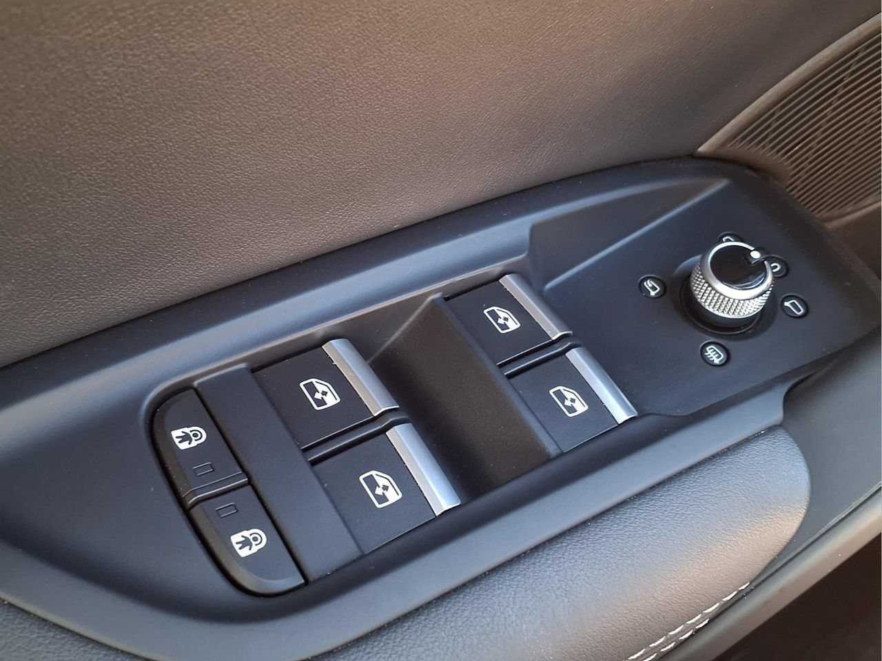 Used 2024 Audi Q5 2.0T Prestige AWD/4WD image 26