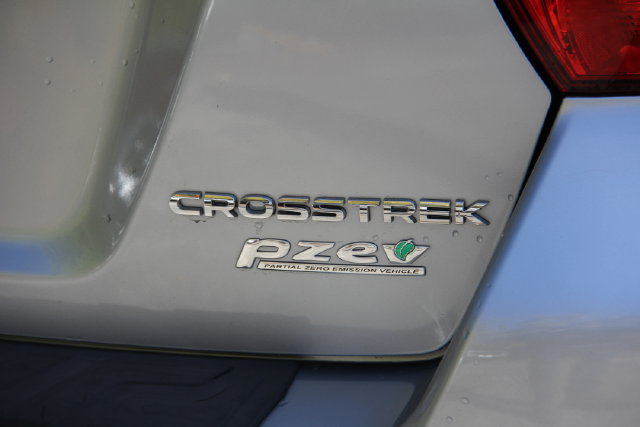 Used 2017 Subaru Crosstrek 2.0i Premium AWD/4WD image 9