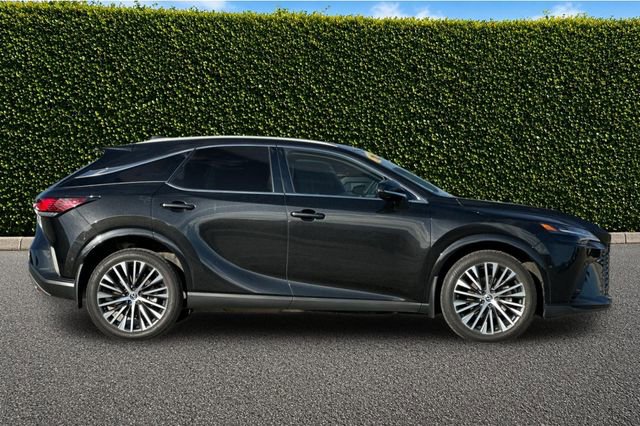 Used 2024 Lexus RX 350 w/ Convenience Package AWD/4WD video 3