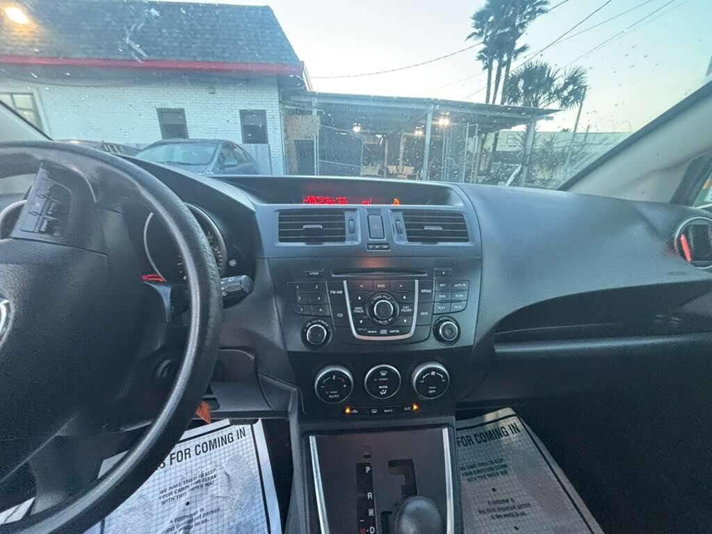 Used 2012 MAZDA MAZDA5 Sport image 16