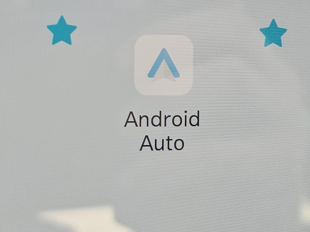 Used 2023 Chrysler Pacifica Touring-L image 13