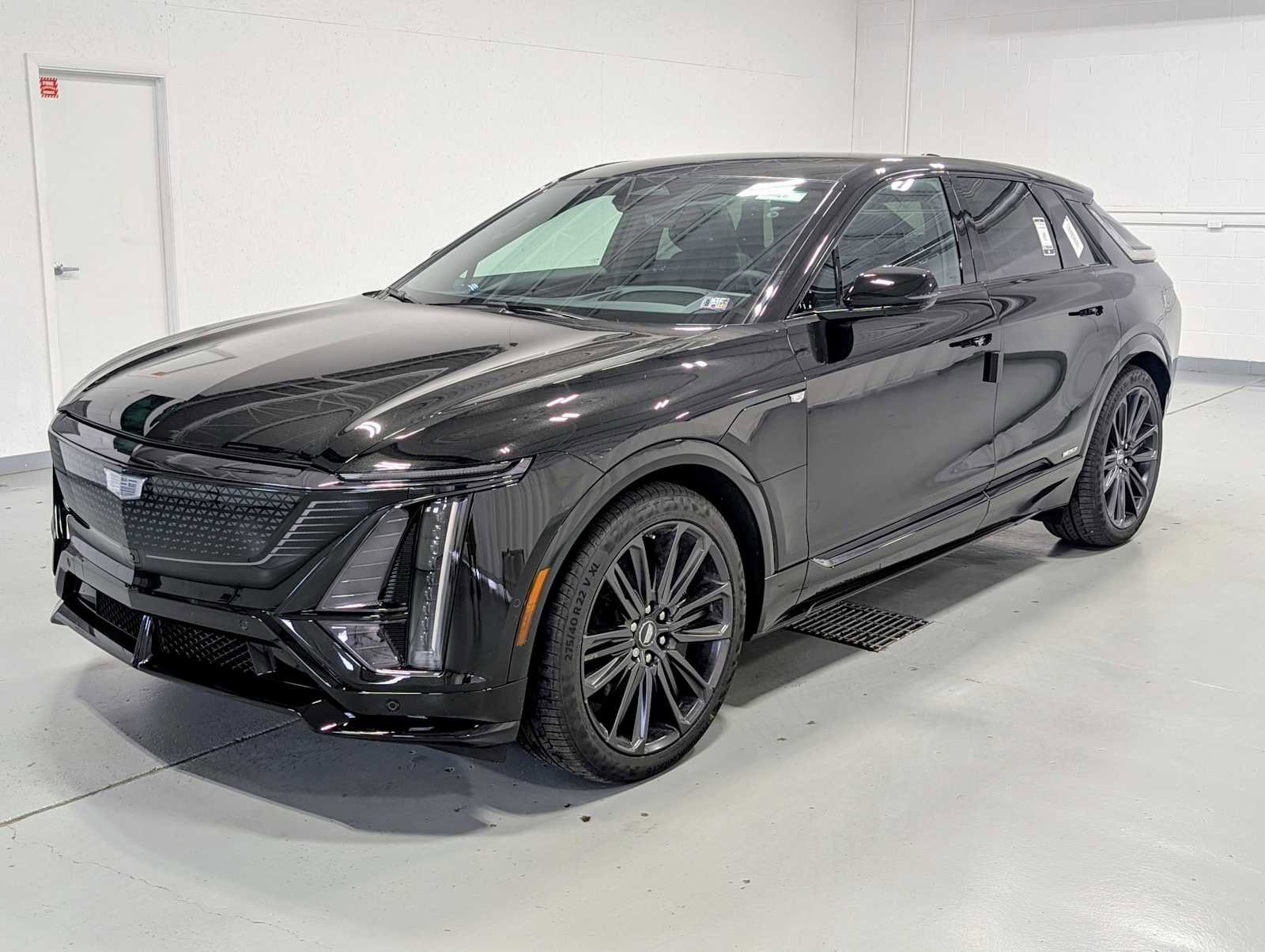 New 2026 Cadillac Lyriq V image 1