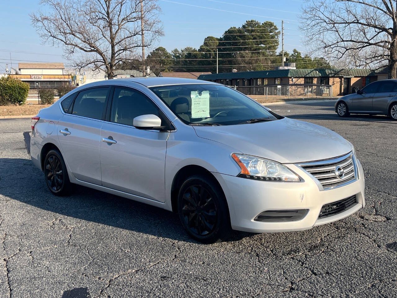 Used 2014 Nissan Sentra SV w/ SV Driver Package FWD image 3