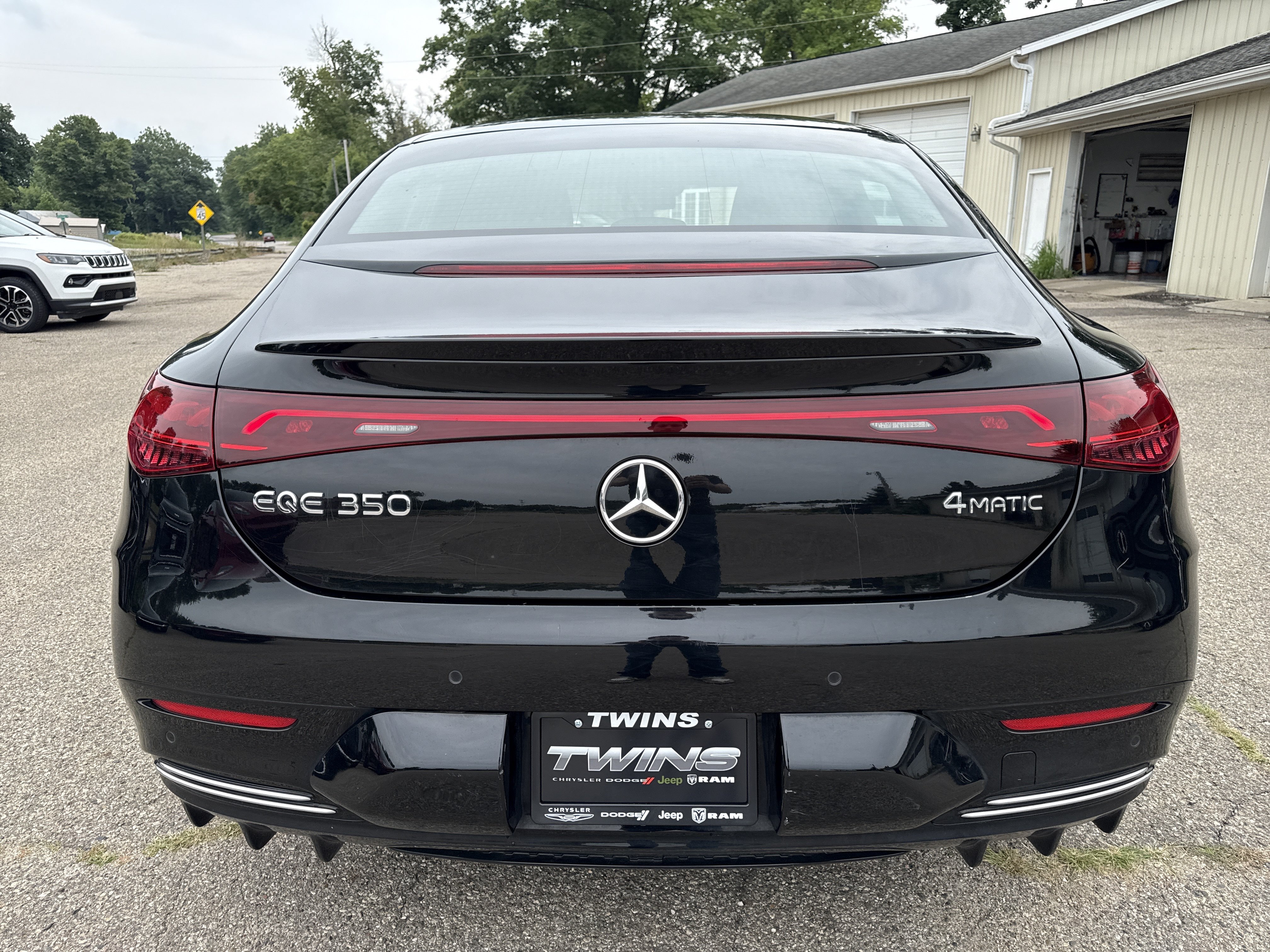 Used 2023 Mercedes-Benz EQE 350+ 4MATIC Sedan image 4