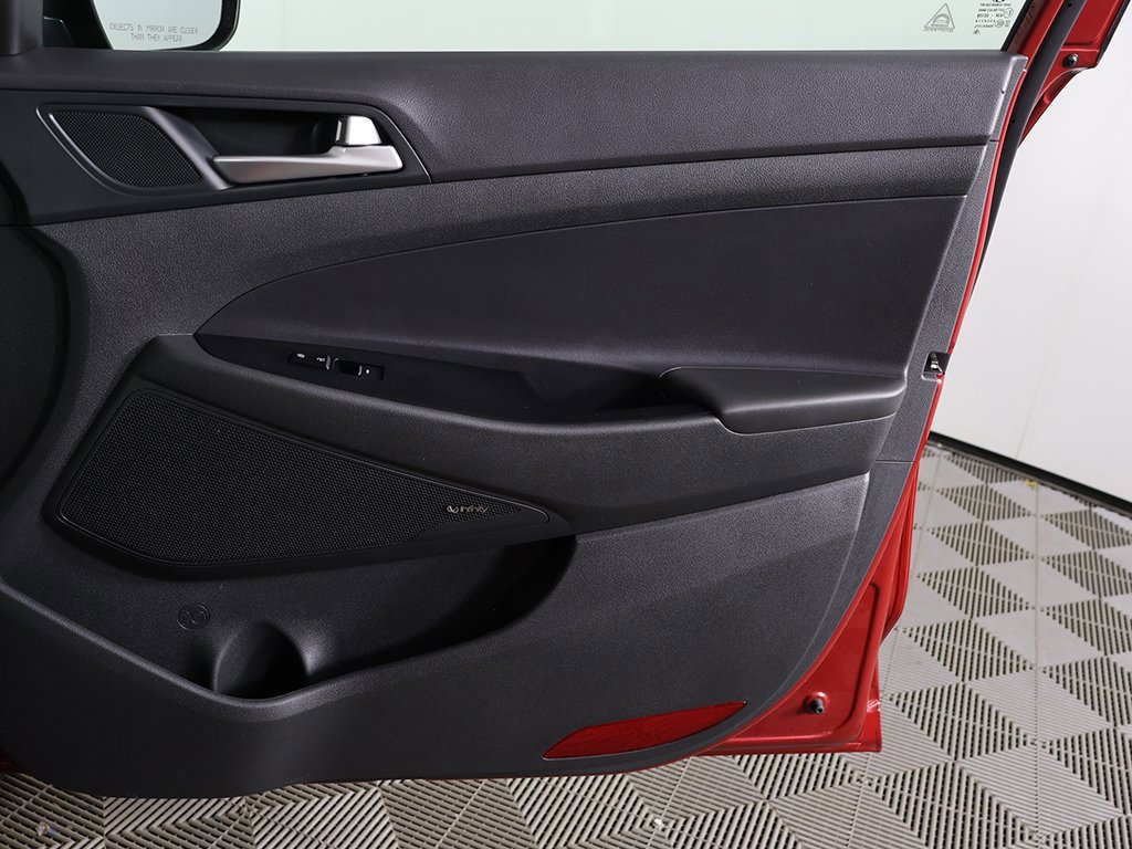 Used 2021 Hyundai Tucson Ultimate w/ Cargo Package image 27