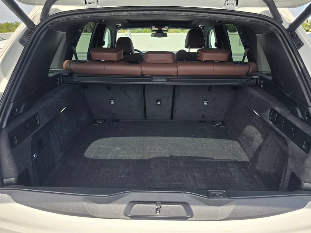 Used 2025 BMW X5 sDrive40i w/ Parking Assistance Package RWD image 16