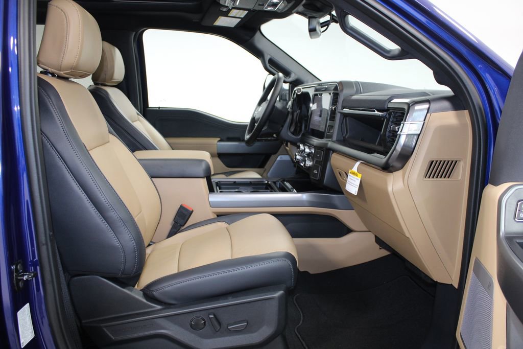 New 2026 Ford F250 Lariat w/ Chrome Package image 30