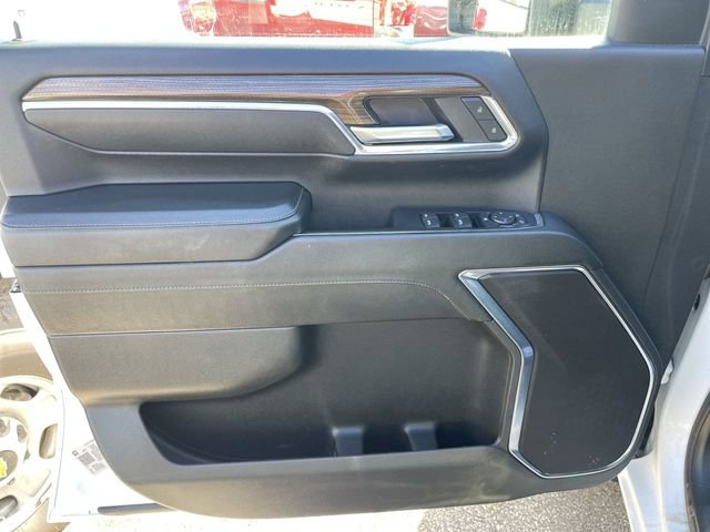 Used 2024 Chevrolet Silverado 2500 LT image 11