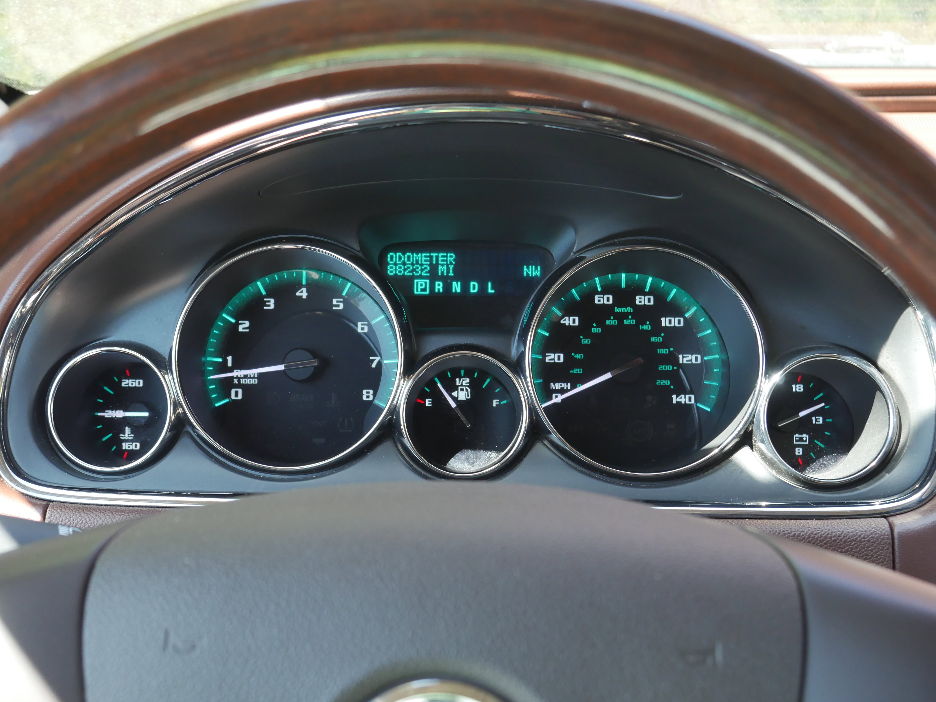 Used 2014 Buick Enclave Leather w/ Trailering Provision Package AWD/4WD image 8