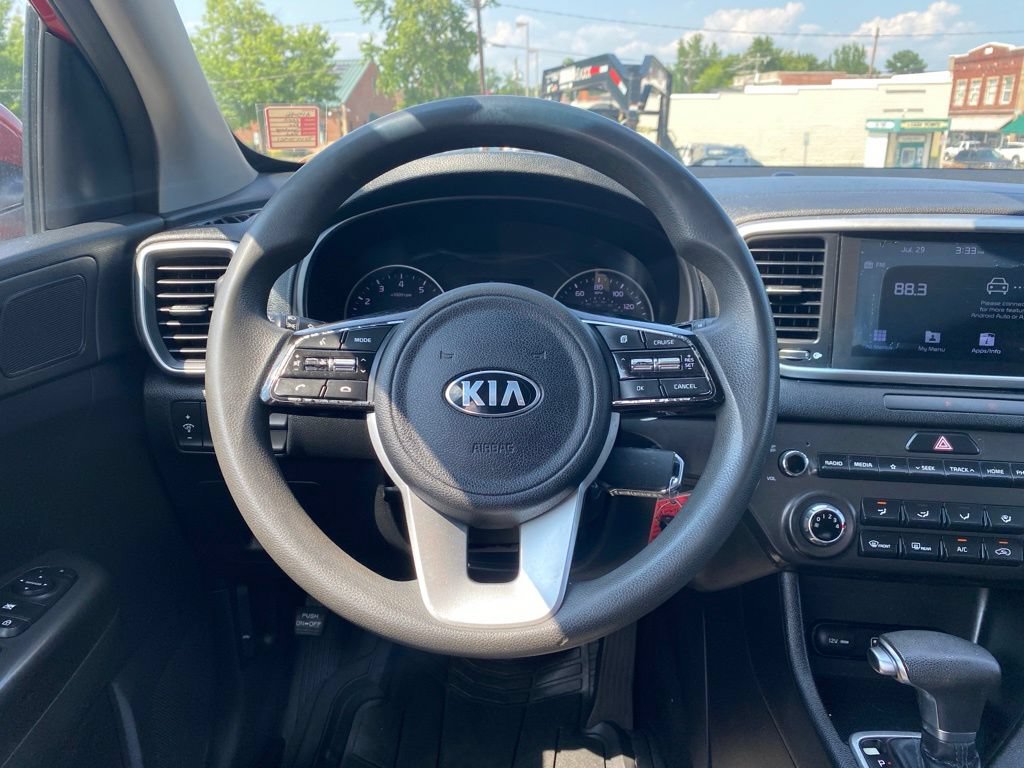 Used 2022 Kia Sportage LX FWD image 11
