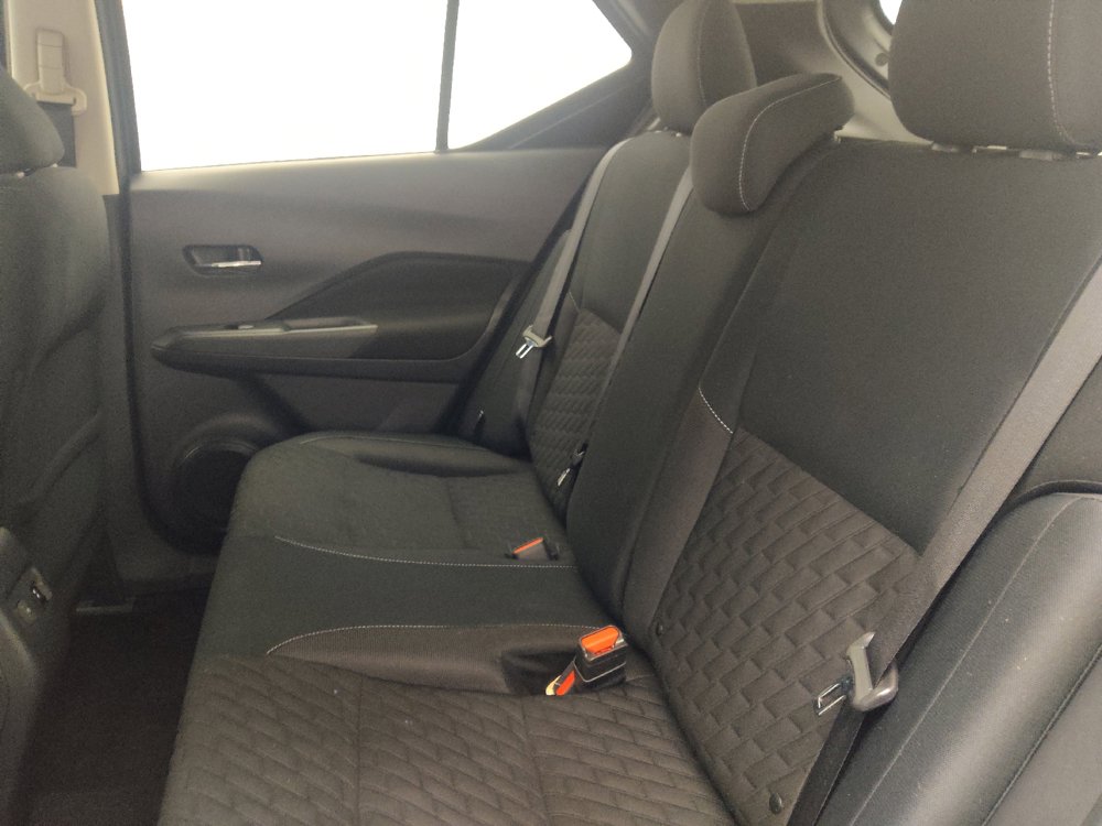 Used 2021 Nissan Kicks SV FWD image 18