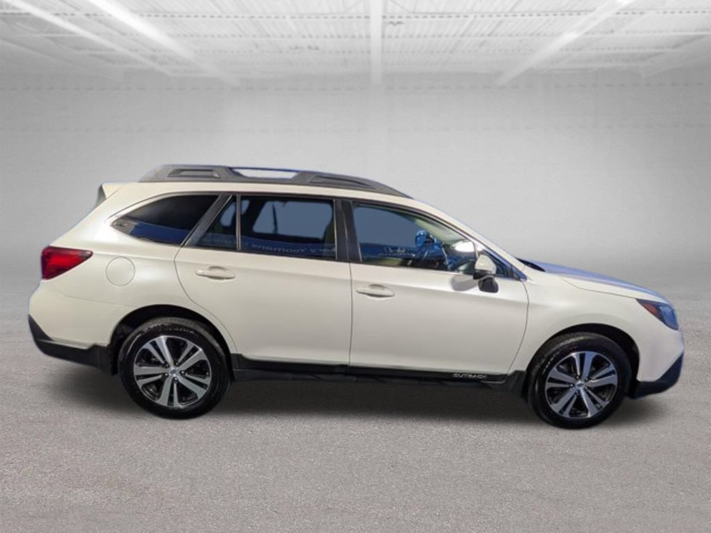 Used 2018 Subaru Outback 2.5i Limited AWD/4WD image 4