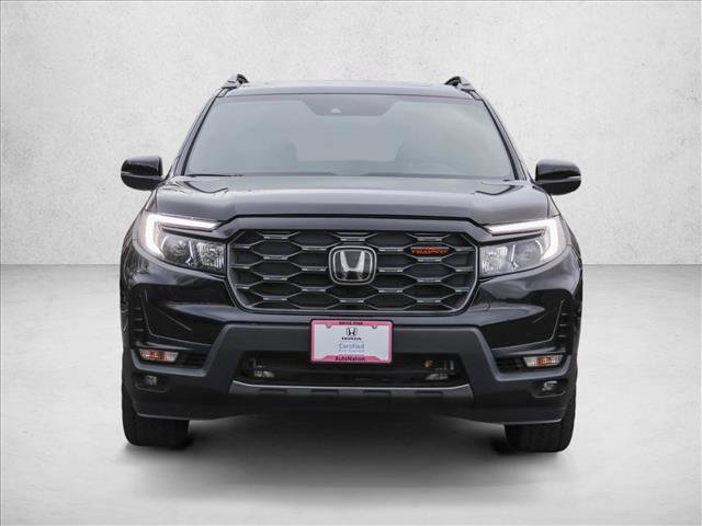 Certified 2025 Honda Passport TrailSport image 2