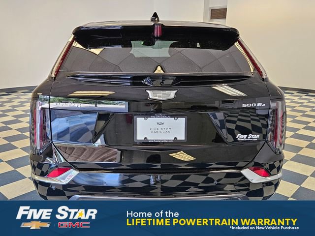 New 2025 Cadillac Optiq Luxury 1 image 13