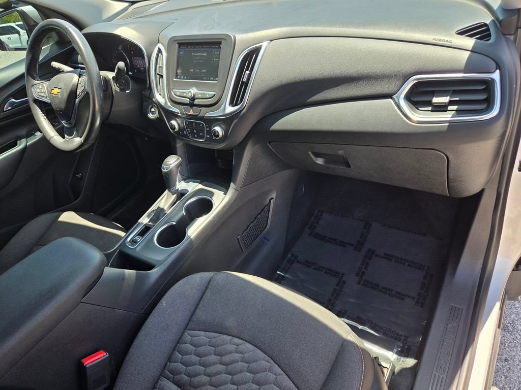 Used 2019 Chevrolet Equinox LT FWD image 17
