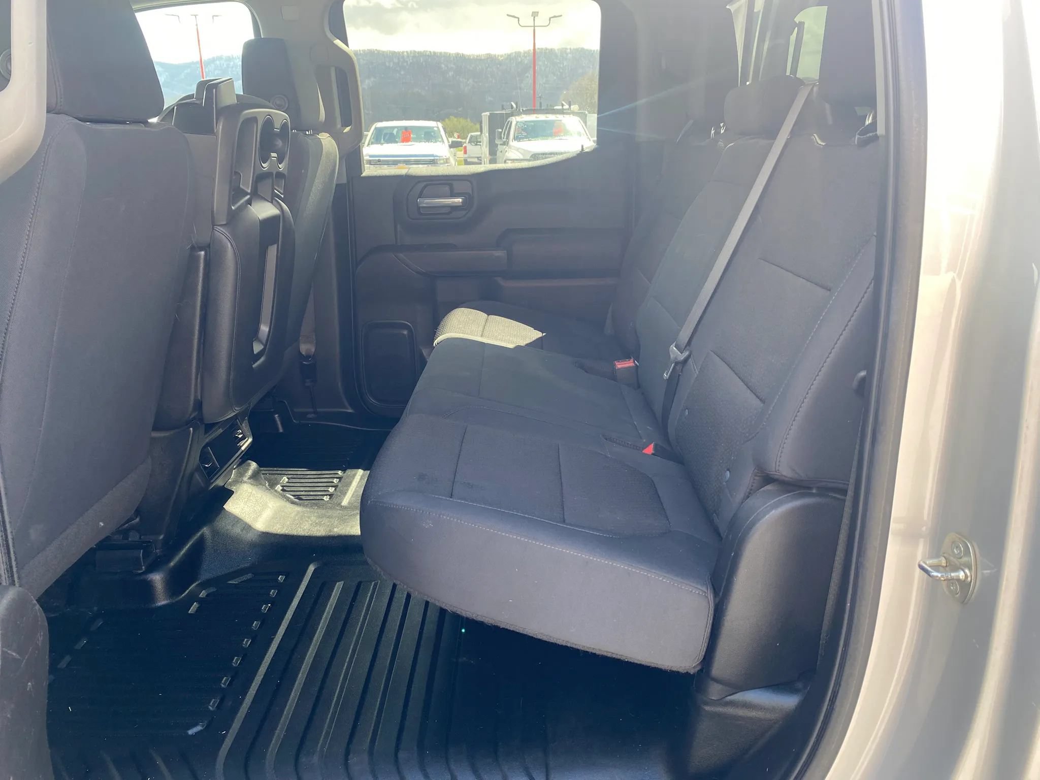 Used 2020 Chevrolet Silverado 1500 W/T w/ Trailering Package AWD/4WD image 24