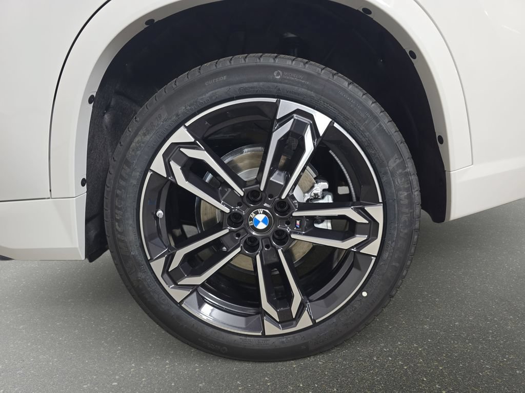 New 2026 BMW X1 xDrive28i w/ Technology Package AWD/4WD image 34