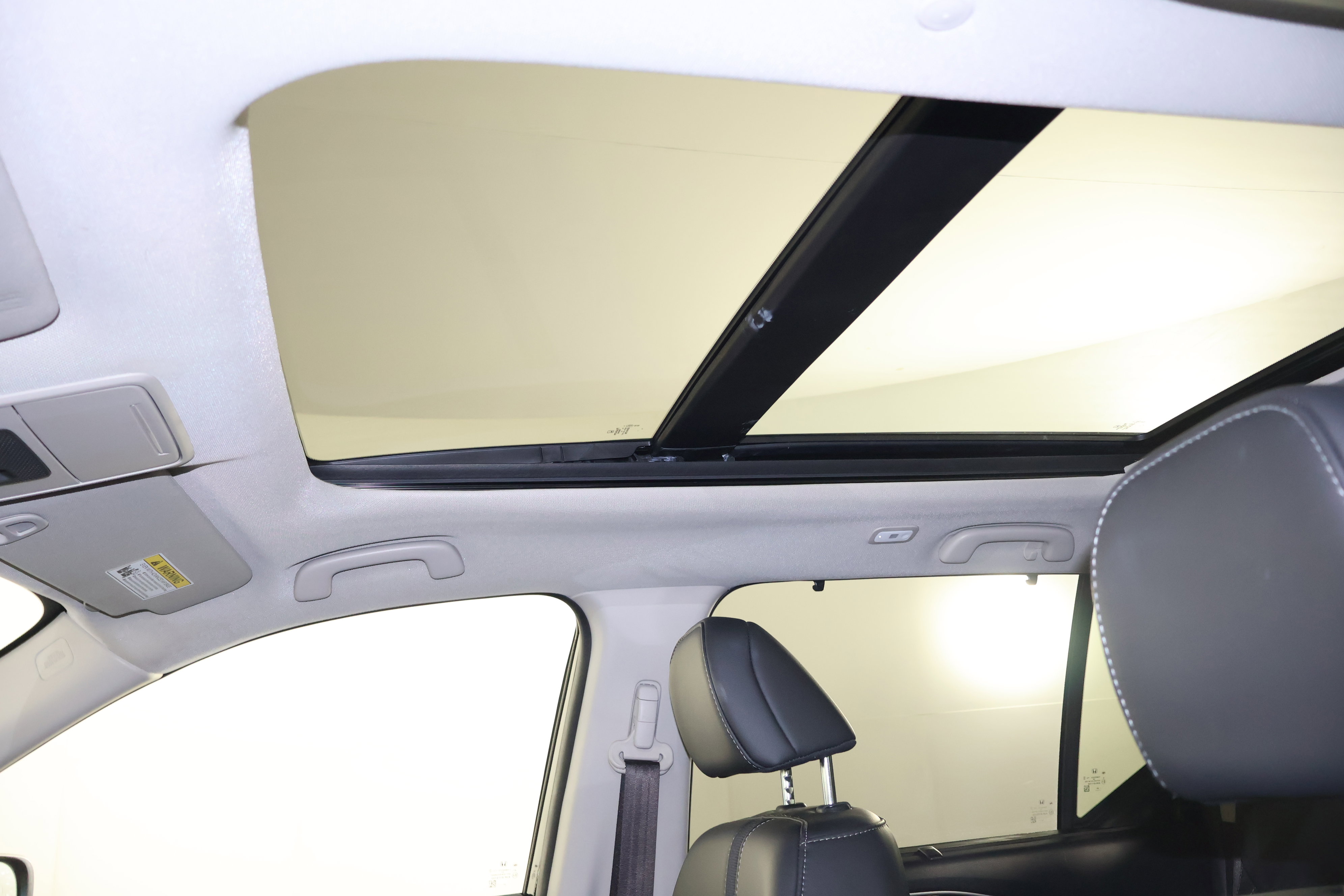 Certified 2025 Honda Pilot Touring image 40